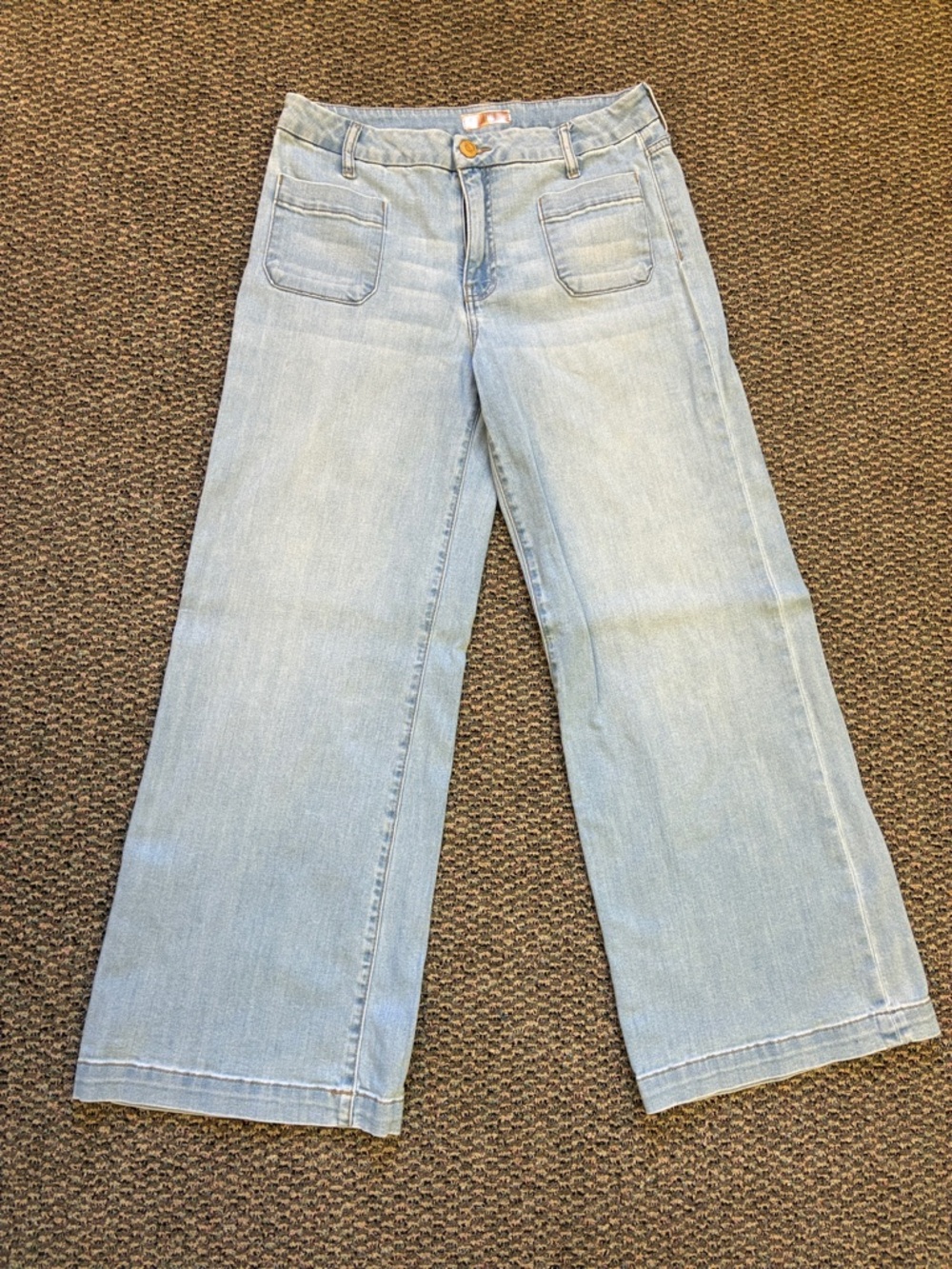 Kut from the Kloth Light Wash Wide Leg Jeans